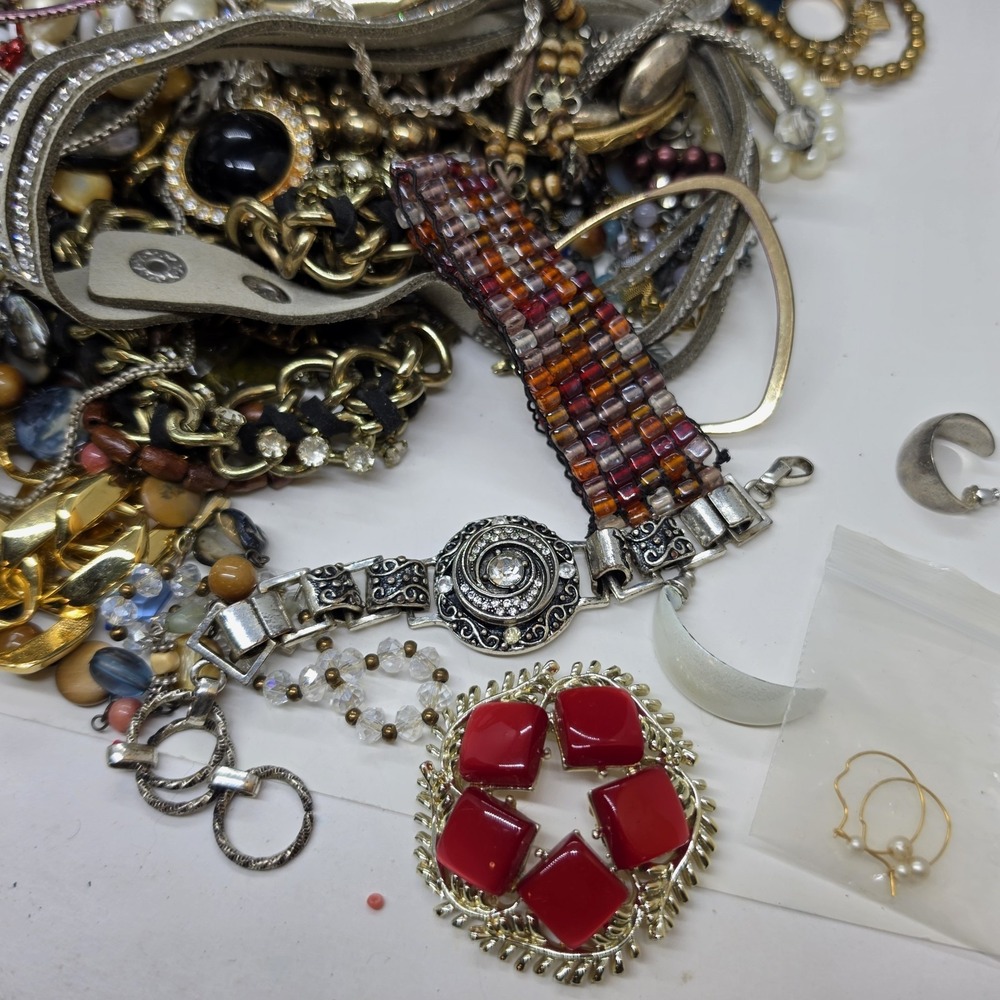 Craft Jewelry Lot Misc Beads Chains Stones For Repair Repurpose 4 Lbs 10 Oz - Picture 6 of 11